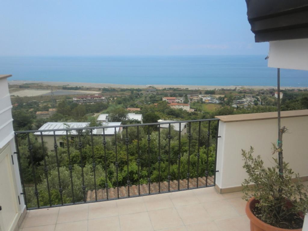 B&B L'Eucalipto Paola Quarto foto